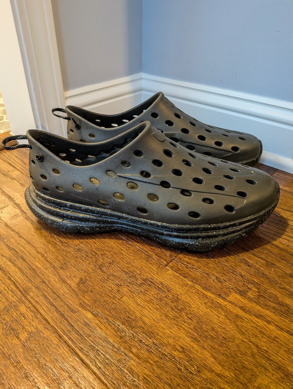 Kane Revive Black Speckle Recovery Slip On Water Shoes Size 13 Mens